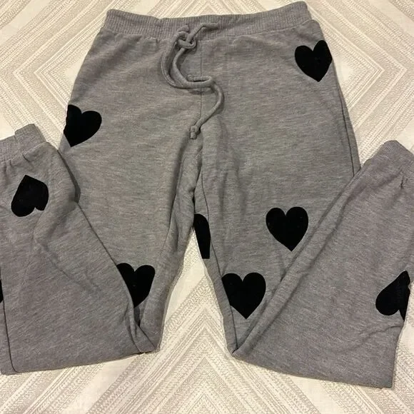 Chaser Girls Grey Joggers with Velvet Black Hearts - Size JS
